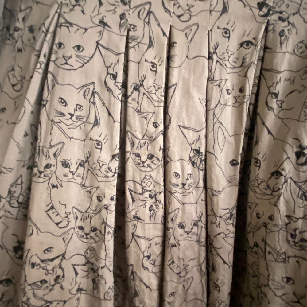 Nooworks Brown Cat Pleated Flare Dress